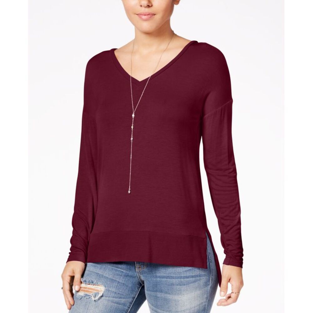 Hippie Rose Juniors Cozy V Neck Top